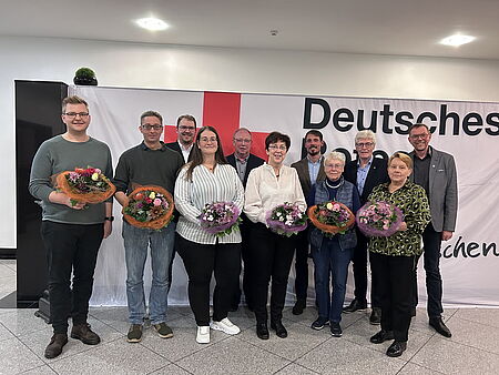 Die Geehrten beim Ehrenamtsempfang 2025 mit Vertretern aus Präsidium, Vorstand und Fachbereichsleitung