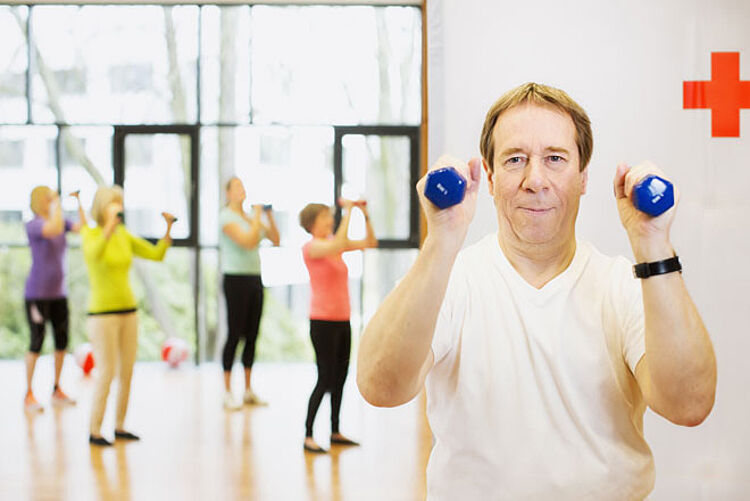 Senioren beim Gesundheitstraining